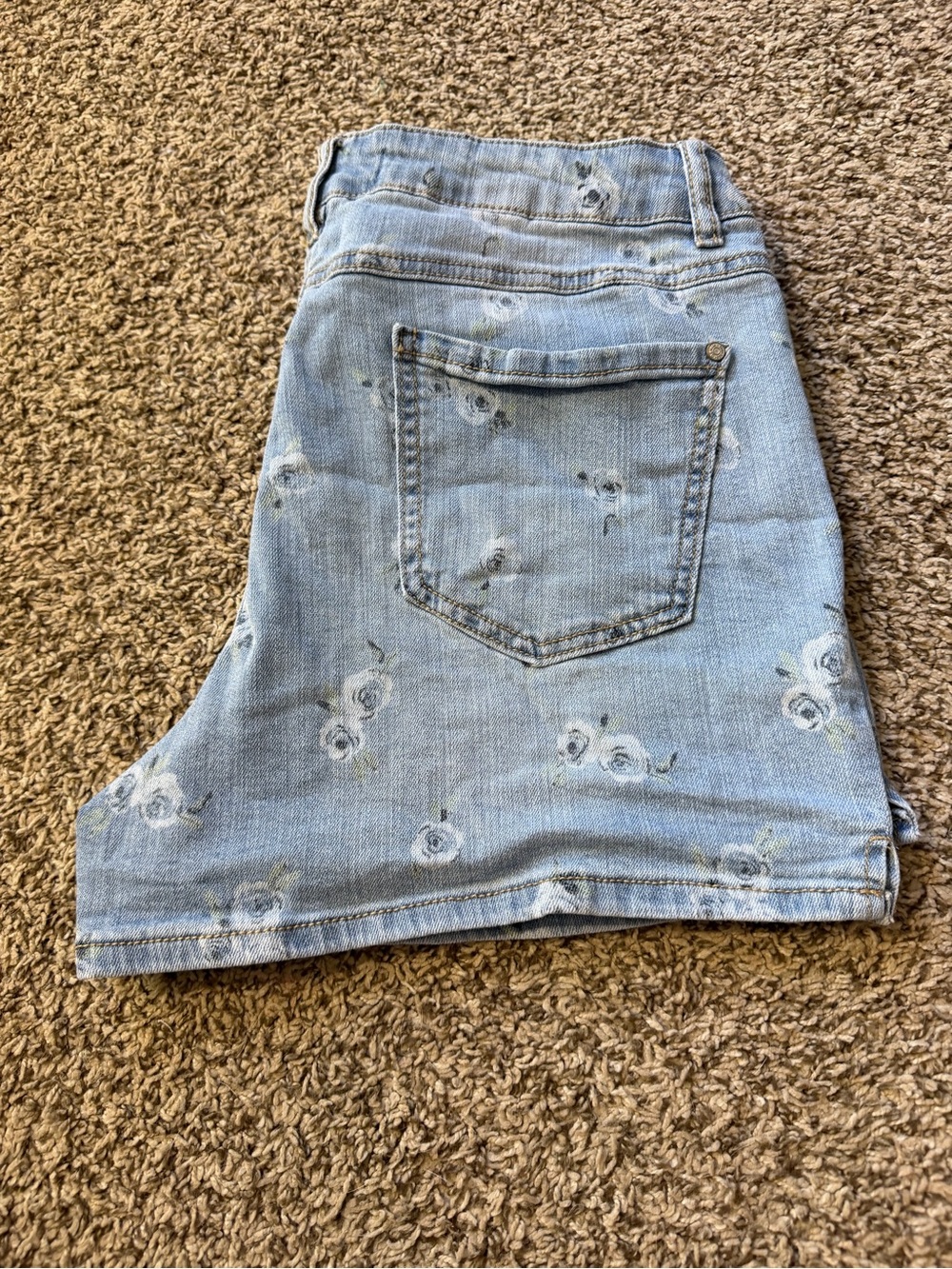 Light Wash Denim Jean shorts with light blue floral print.